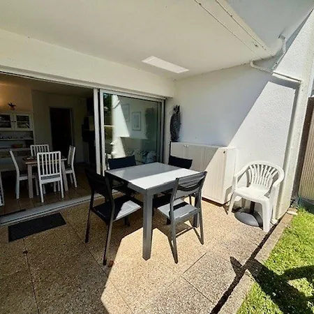T2 A Avec Piscine, Jardin Et Animaux Acceptes - Fr-1-478-308 * Quiberon
